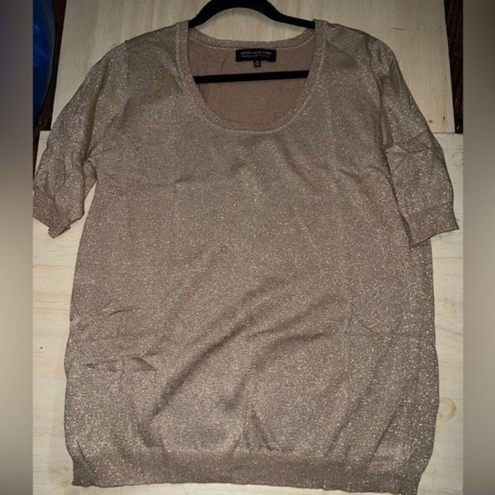 Jones New York gold sparkle Pullover Blouse. Size OX